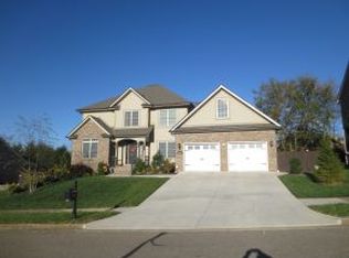 1308 Lake Ridge Sq, Johnson City, TN 37601