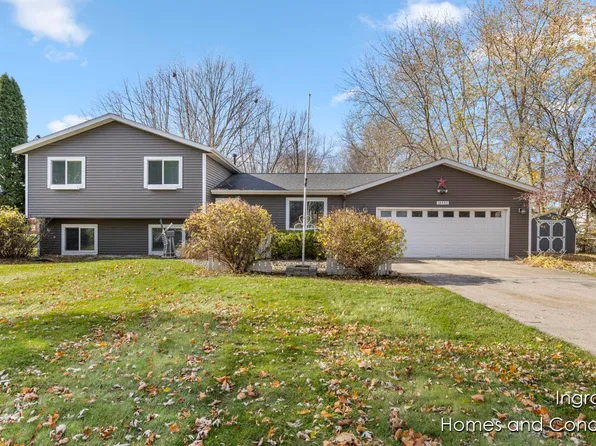 10995 52nd Ave, Allendale, MI 49401