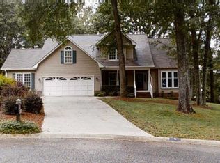 4 Saddle Club Ct, Simpsonville, SC 29680