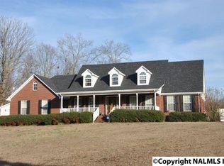 430 Plantation Dr, Killen, AL 35645