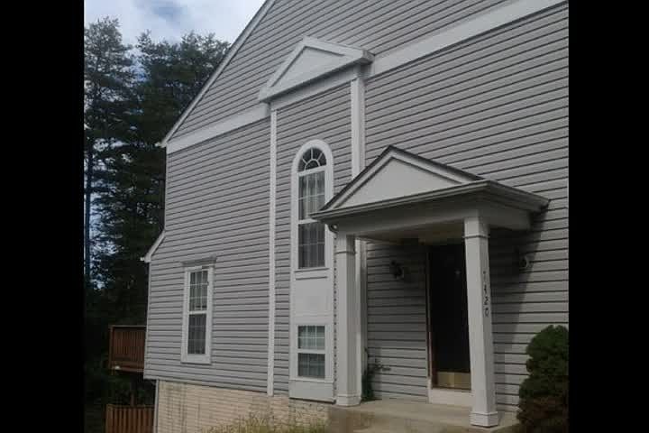 2nd image of 7420 Maury Rd