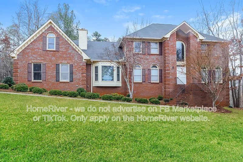 206 Leigh Dr