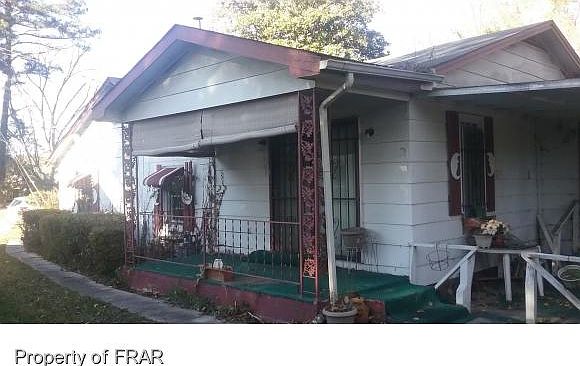 2nd image of 846 E Orange St