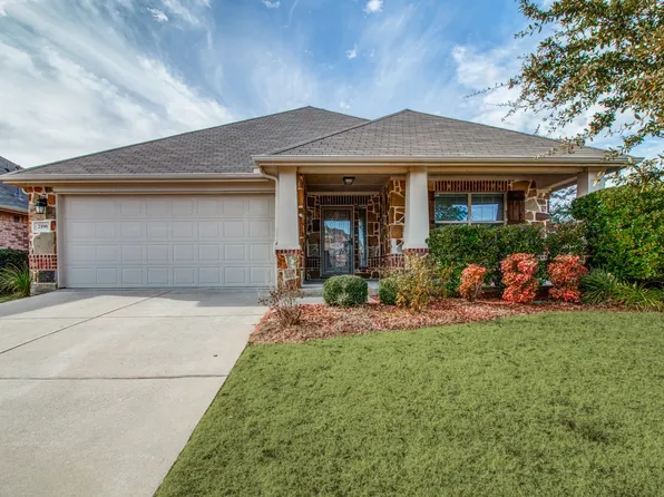 2100 Willow Creek Dr, Little Elm, TX 75068