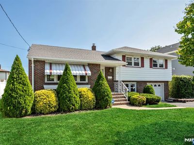 21 27th St, Fair Lawn, NJ, 07410