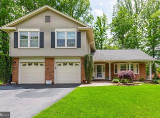 9005 Arley Dr, Springfield, VA 22153