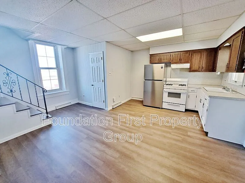 Building Photo - 9 Baltimore St #1