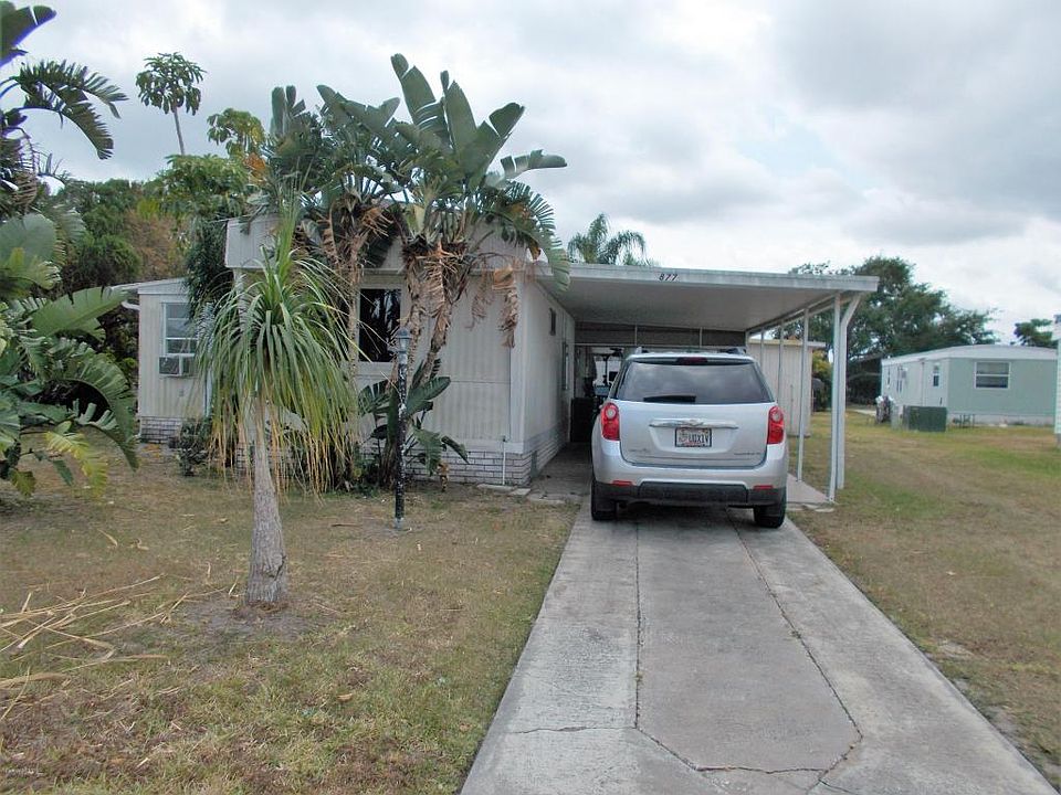1st image of 877 Hawthorn Cir