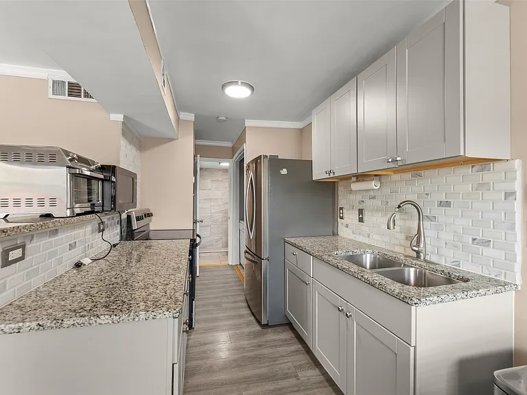 2750 Holly Hall St #104 — Photo 9