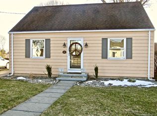 61 Indian Neck Ave, Branford, CT 06405