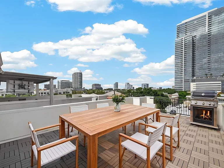2907 Argonne St — Photo 37
