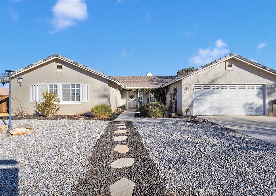 1st image of 22455 Gold Bar Ct