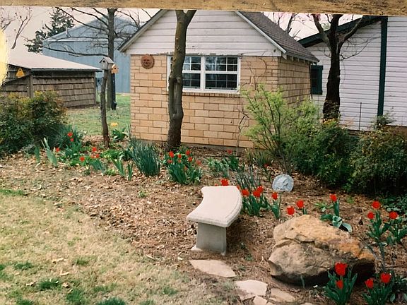 9’ x 11’ milk house B&B