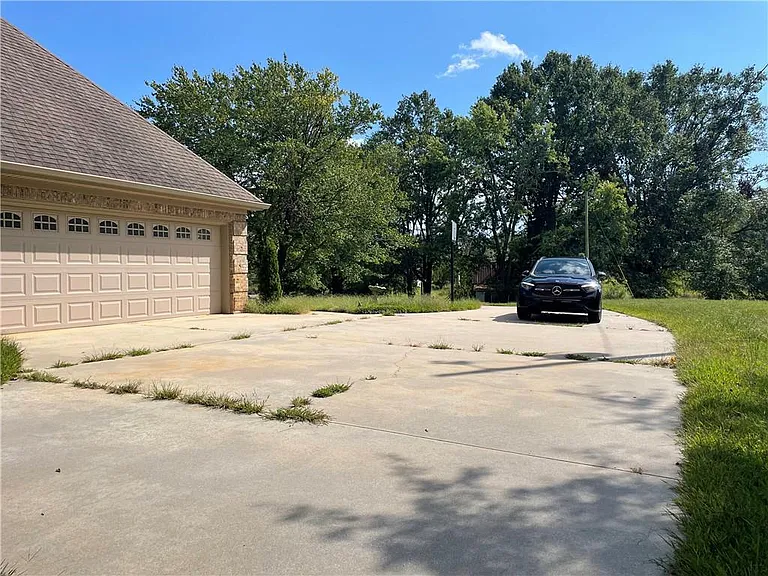 6030 Matt Hwy — Photo 58