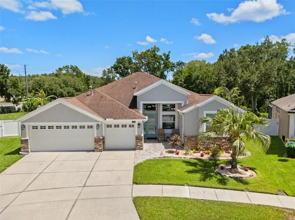 27901 Summer Place Dr, Zephyrhills, FL 33544