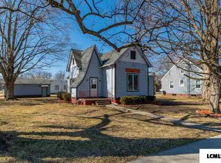 152 S Engle St, Greenview, IL 62642