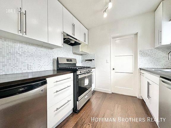 3rd image of 2607 14th St #A