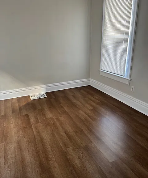 1602 NE Jefferson Ave #1 — Photo 5