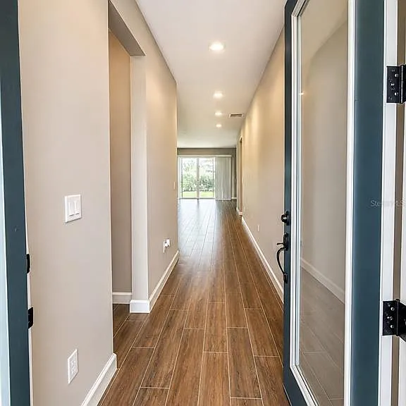 708 Griffon Ave — Photo 6