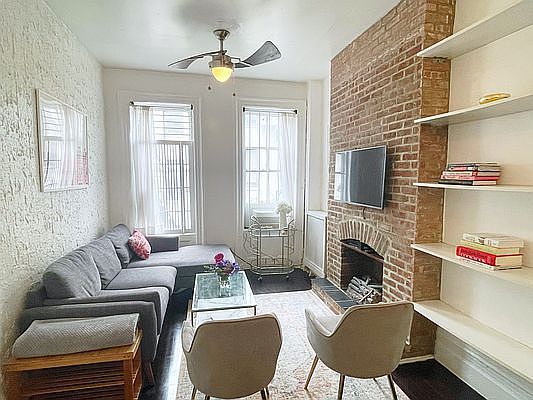 1st image of 205 W 84th St APT 3D