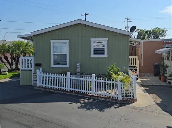 5002 W McFadden Ave, Santa Ana, CA 92704