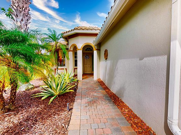 2nd image of 9680 SW Camellia Court