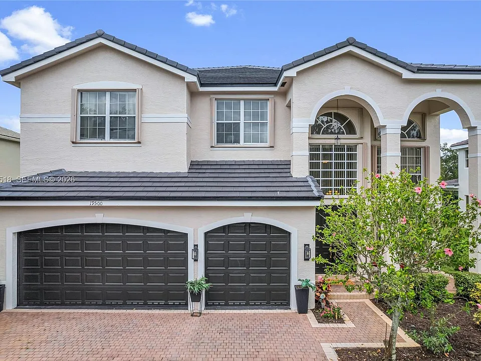 19500 SW 39th Ct