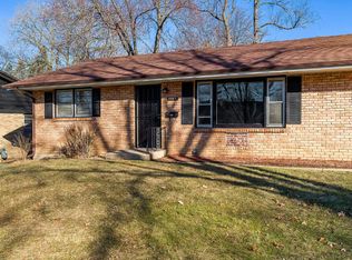 209 Flintridge Dr #B, Rockford, IL 61107