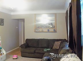 2nd image of 1005 Rhondell Ln