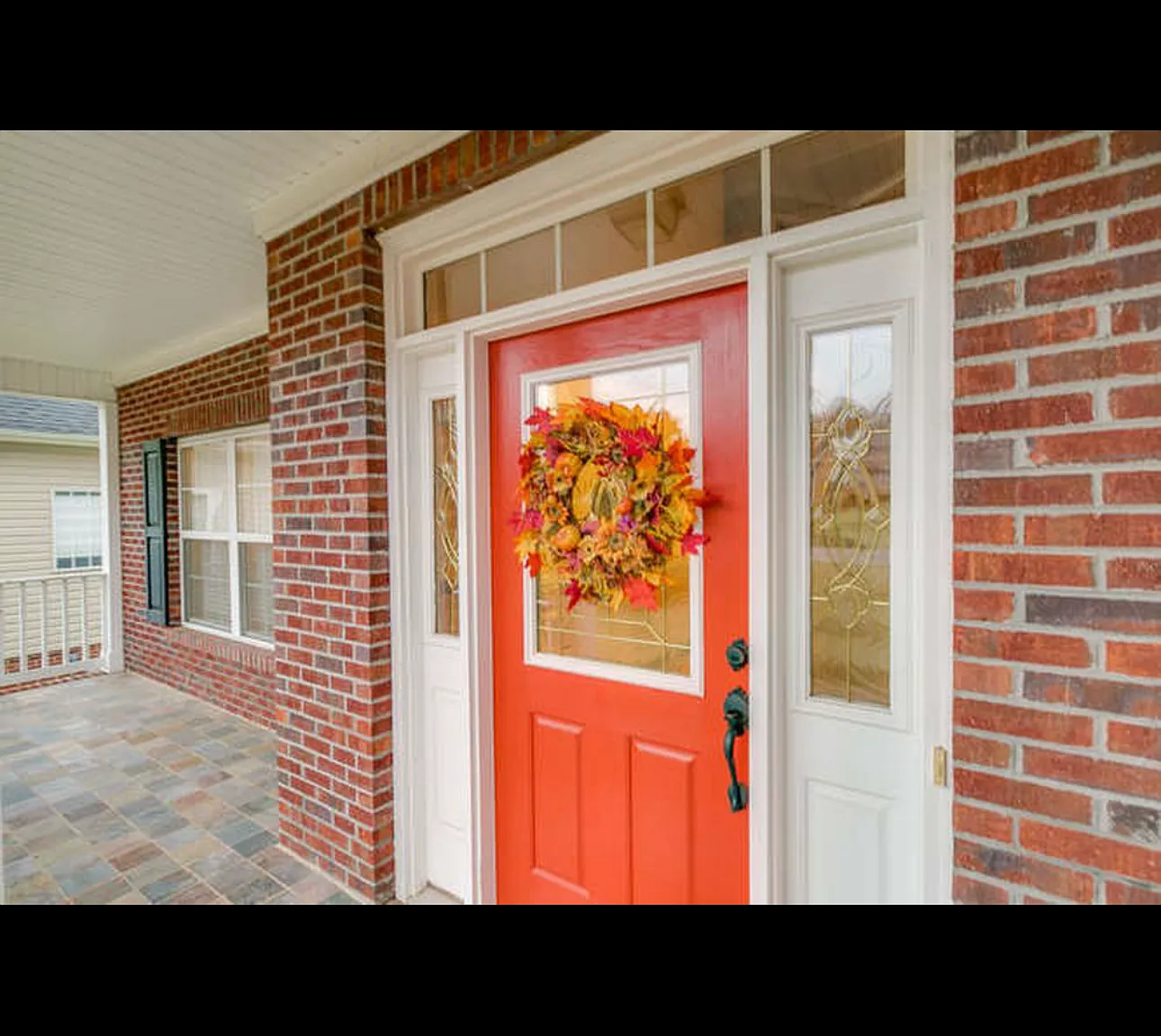 3 bed, 2.5 bath, 2300 sqft, $2,750 — Photo 2