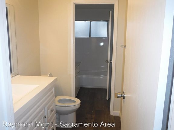 5th image of 2330 Hurley Way APT 03