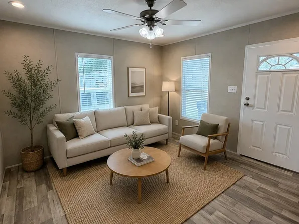 1414 S Tennessee St Trailer 21, McKinney, TX 75069
