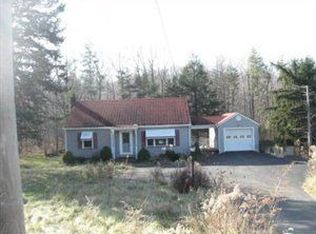 3530 Ellwood Rd, New Castle, PA 16101