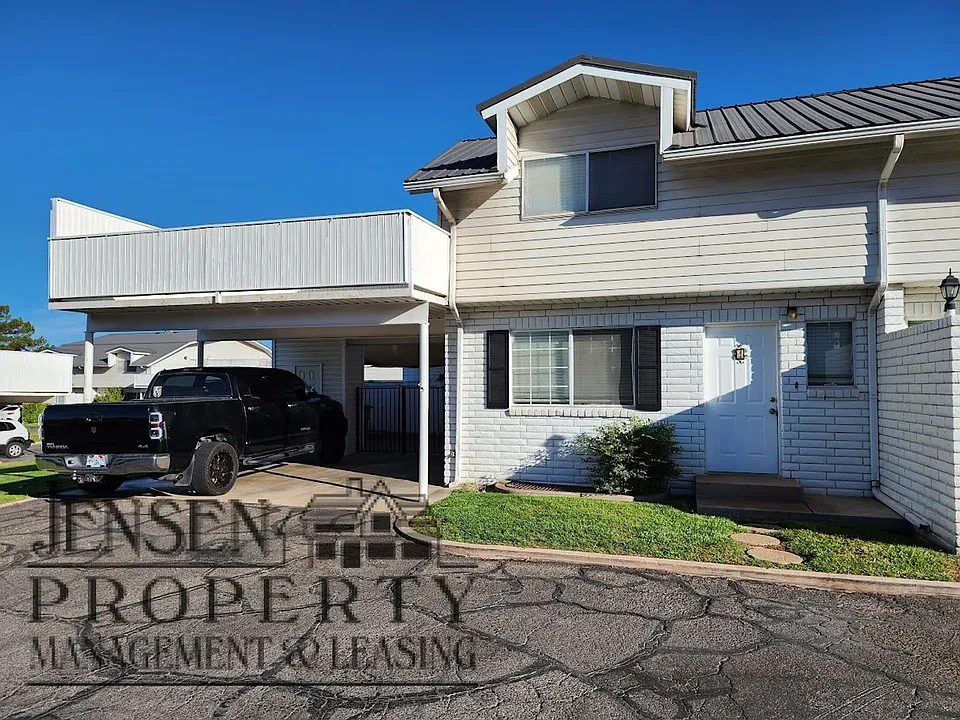 781 N Valley View Dr #1