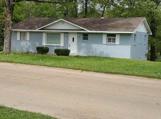1515 Big Bend Rd, Poplar Bluff, MO 63901
