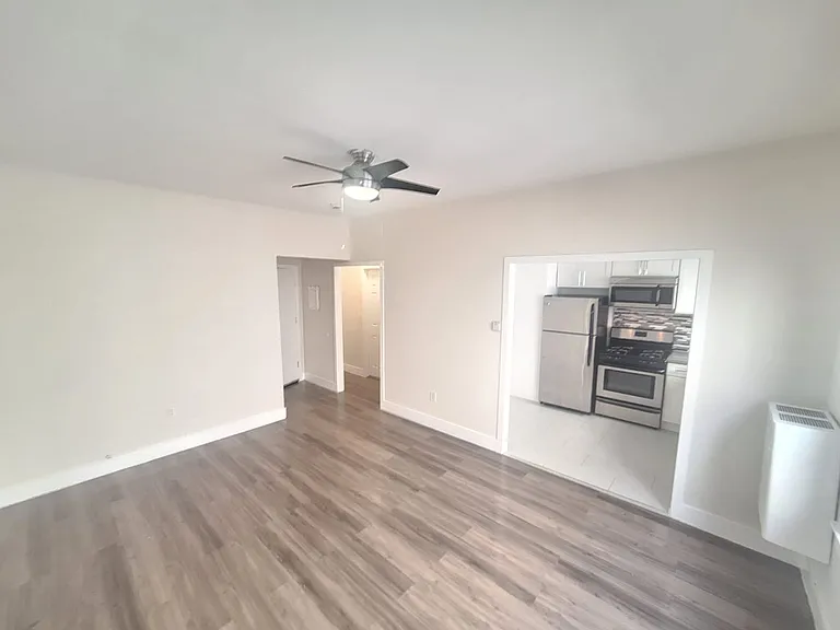 511 Rampart — Photo 6