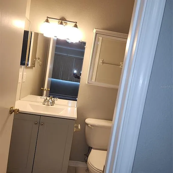 2302 Lake Woodberry Cir — Photo 27