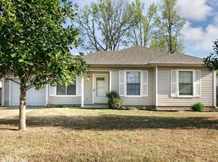 93 Bel Air Loop, Jacksonville, AR 72076