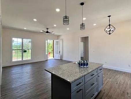 4th image of 509 Cottage Way