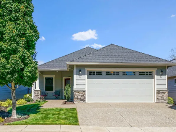 2144 SE Rhododendron Ave, Dallas, OR 97338