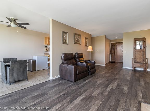 5th image of 6010 Oakwood Dr APT 5B