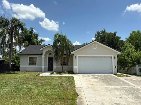 205 SE 9th Ter, Cape Coral, FL 33990