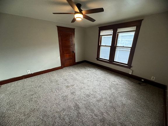 5th image of 1009 W 15th St #Cbeb00180