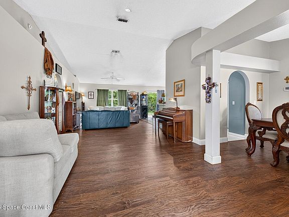 4th image of 3506 Cordgrass Ct