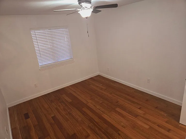 1385 W University Ave #3-124 — Photo 26
