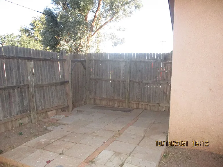 540 North Ave — Photo 22