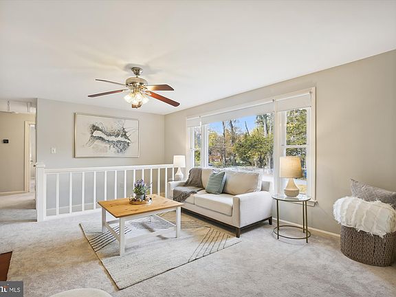 3rd image of 3513 Rolling Hills Ave #B