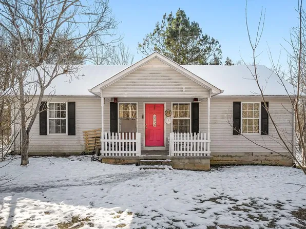 1930 Henry Rice Rd, Cookeville, TN 38506