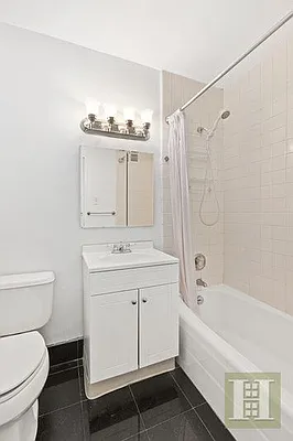 Rented by Halstead Real Estate | media 16