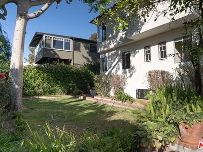 2401 Meadow Valley Ter, Los Angeles, CA, 90039